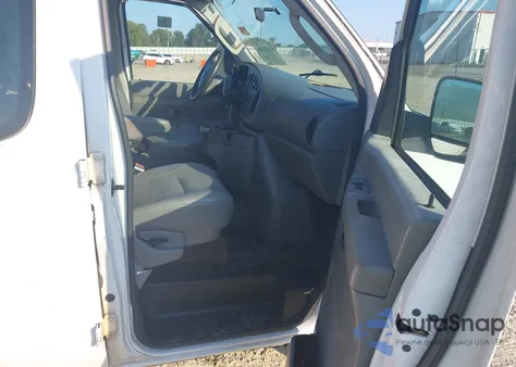 2006 Ford Econoline E150 Van from USA, damaged, VIN 1FTRE14W26DA97829